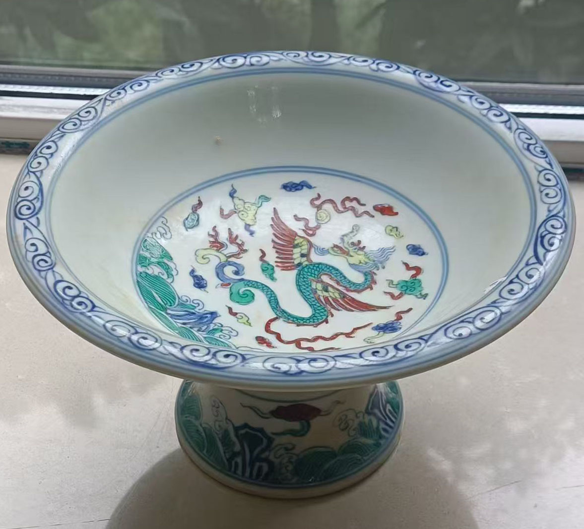 大明成化年制高足龙纹斗彩盘-国博文物