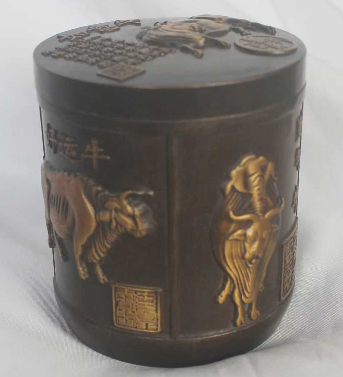 乾隆年制五牛茶罐-国博文物