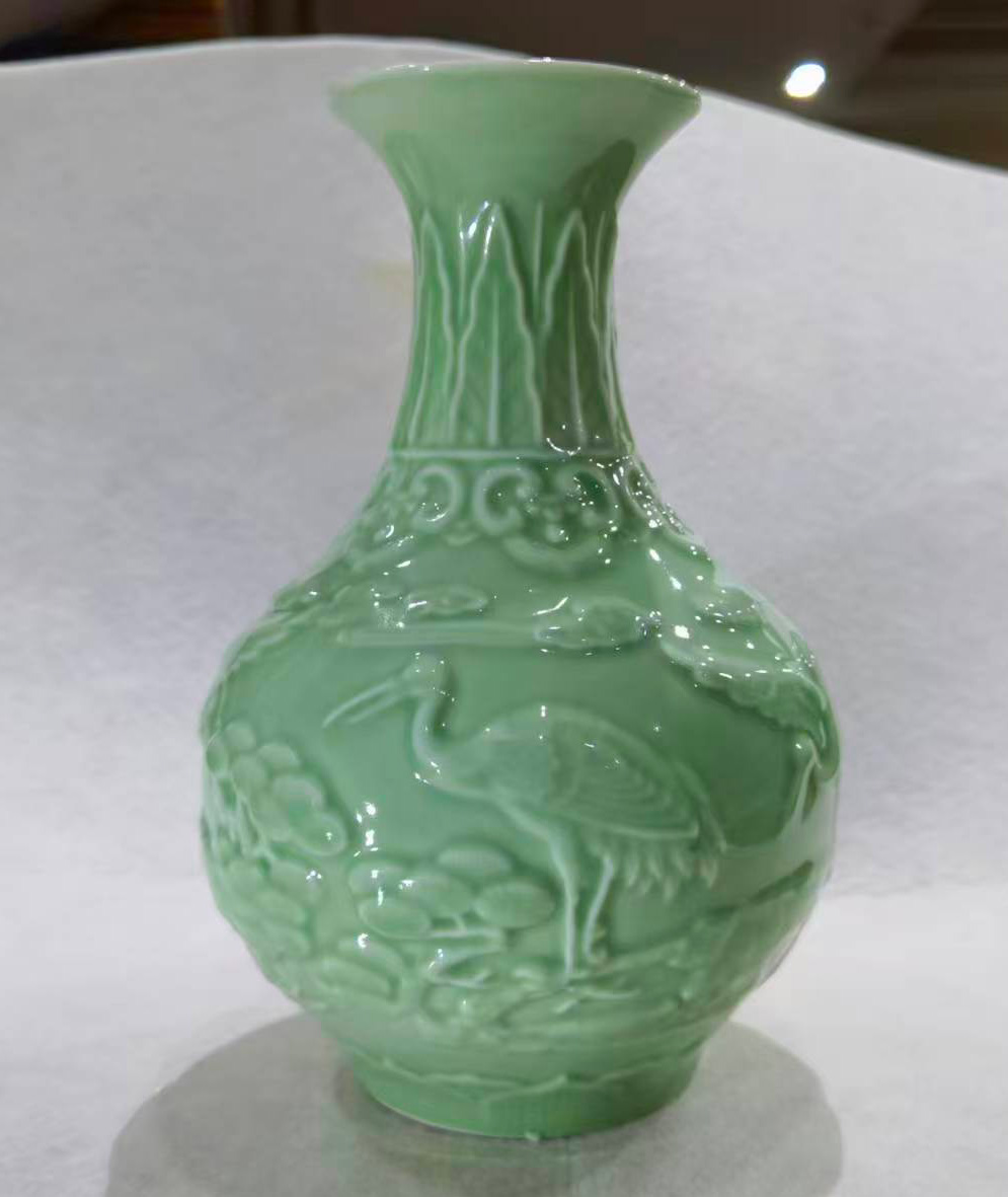 乾隆年制玉壶春赏瓶-国博文物