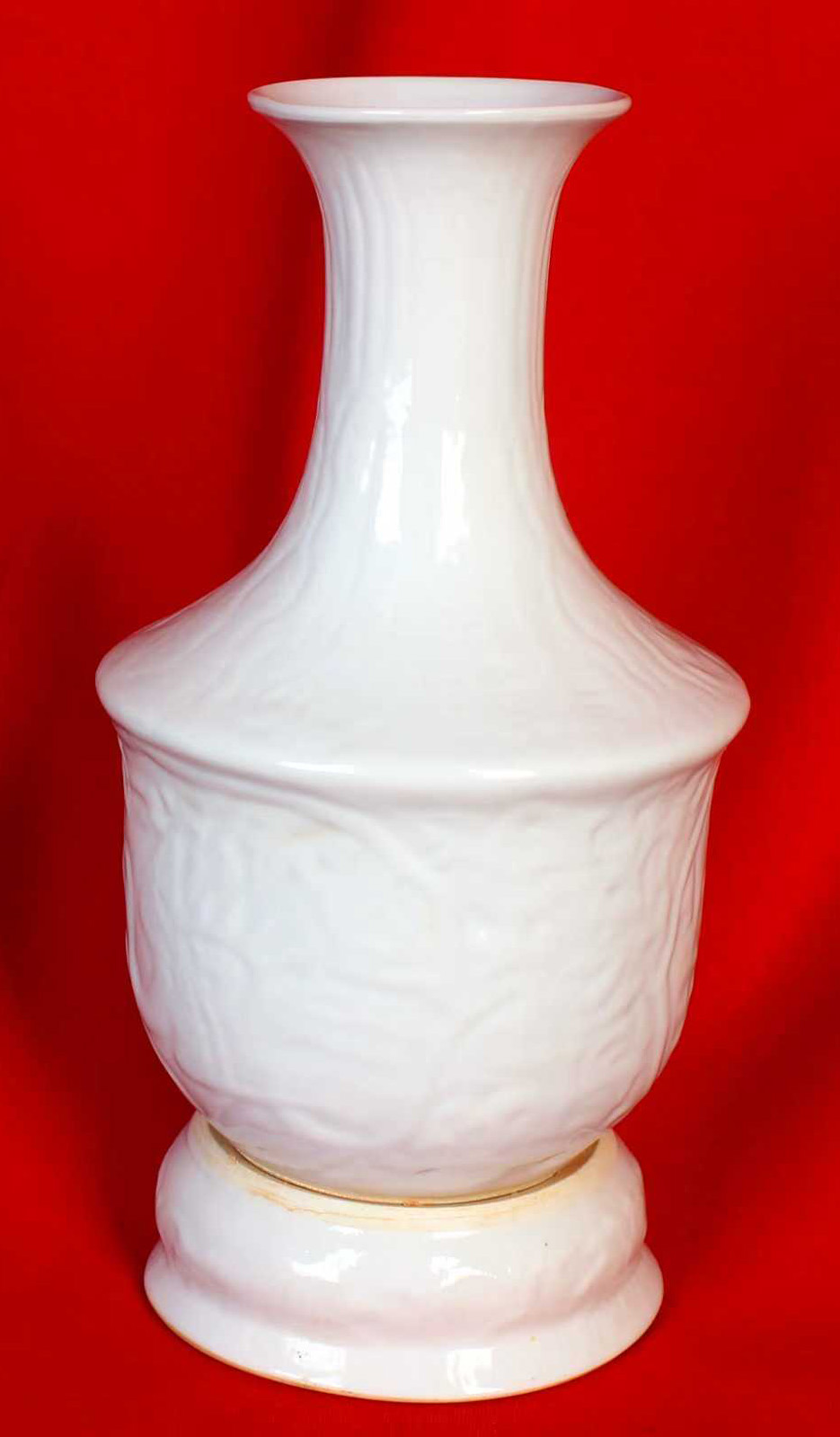 元代白瓷雕刻仙鹤龙凤瓶-国博文物