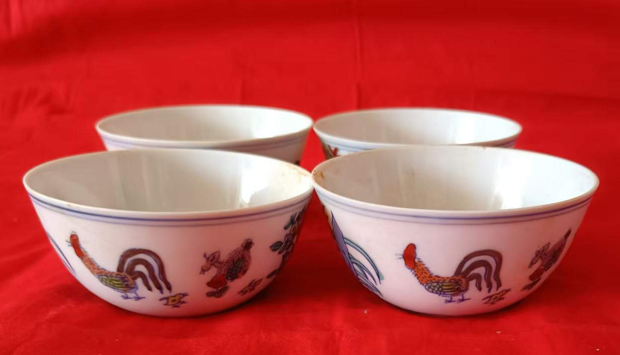 大明成化年制斗彩鸡公杯-国博文物