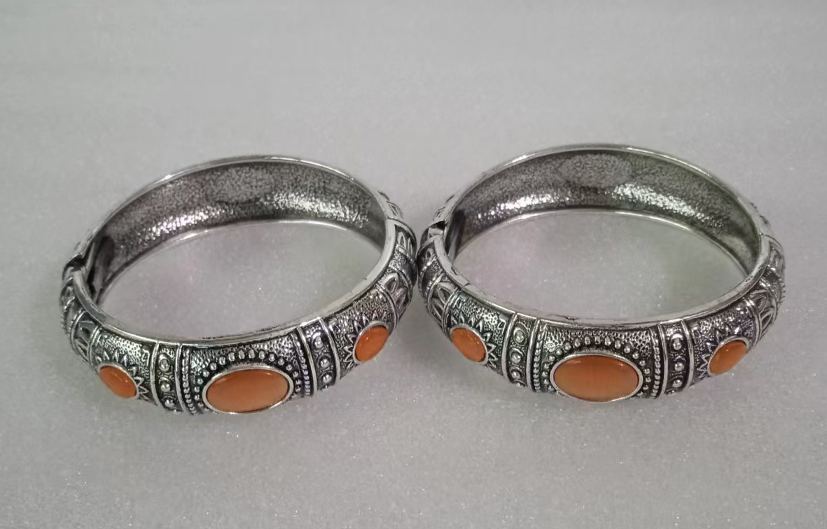 泰光银手镯-国博文物