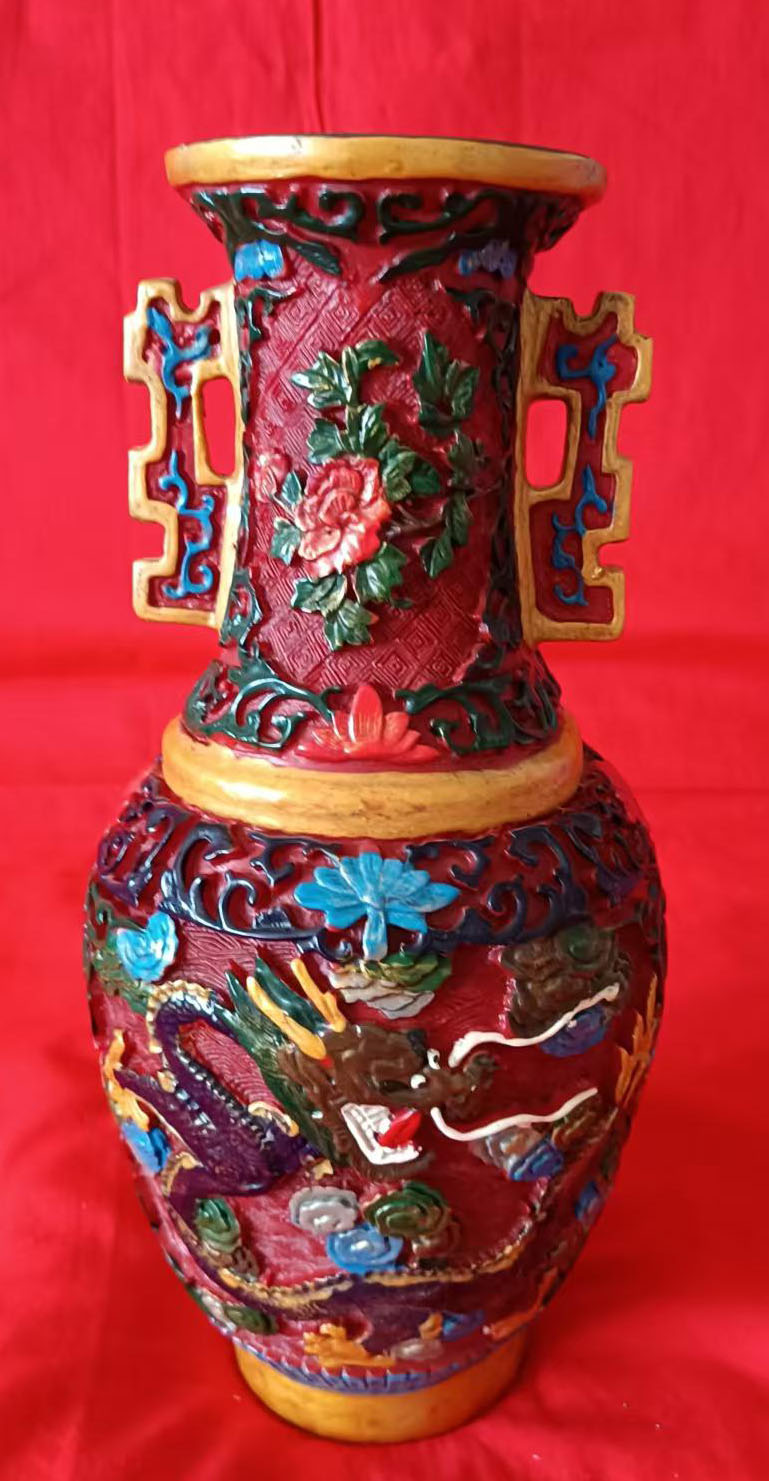 漆器彩绘花瓶-国博文物