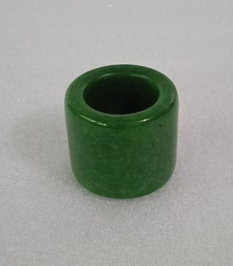 雪花玉戒指-国博文物