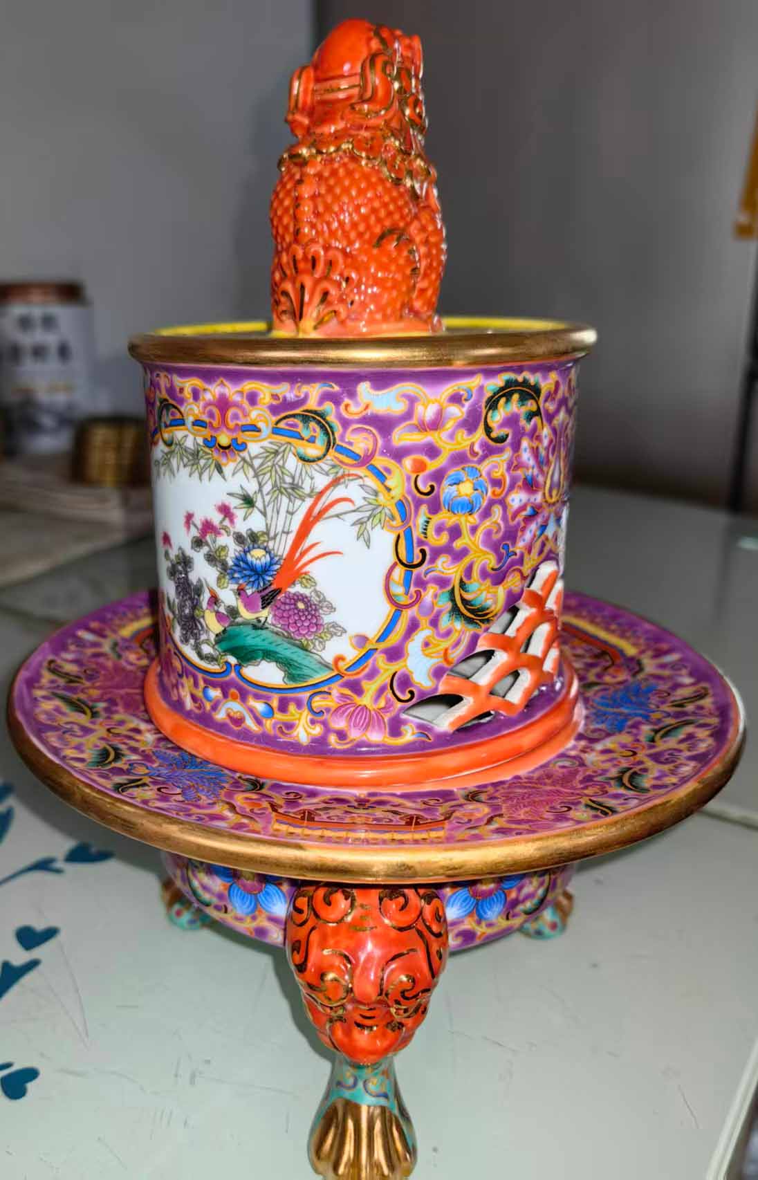 大清乾隆年制三足香薰炉-国博文物