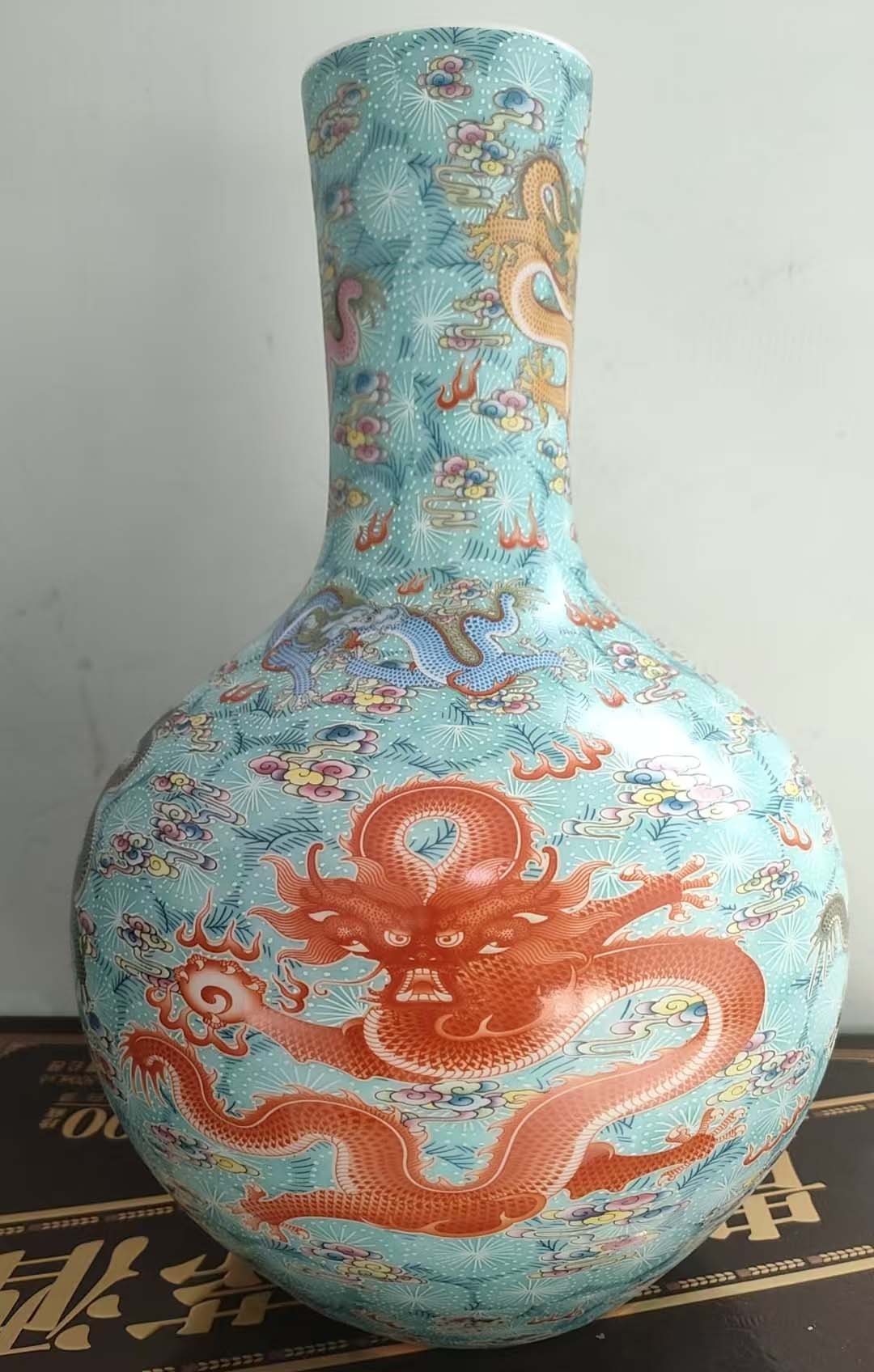 大清康熙年制赏瓶-国博文物