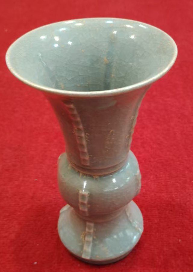 宋官窑青釉花瓶-国博文物