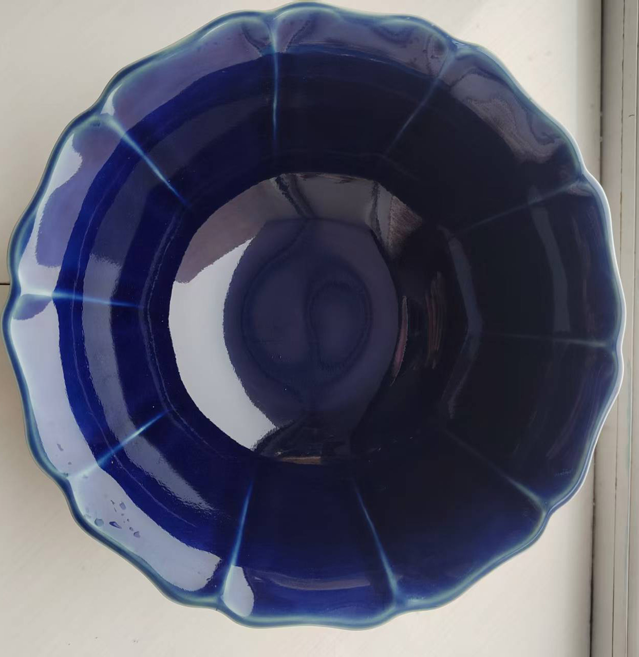 蓝釉留白龙纹瓜大碗-国博文物