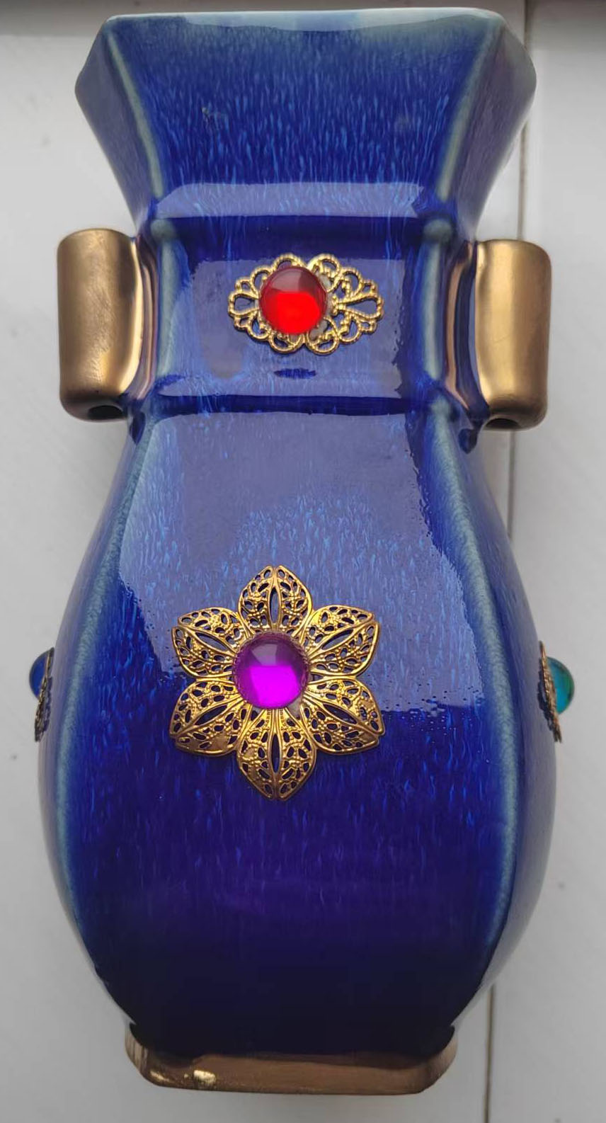 钧窑变宝石四方瓶-国博文物