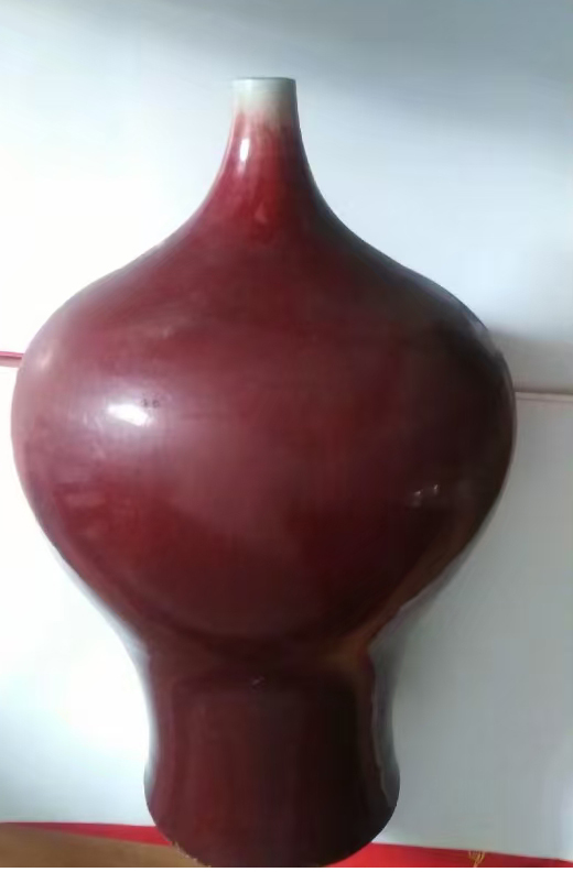 大明万历年制瓷瓶-国博文物