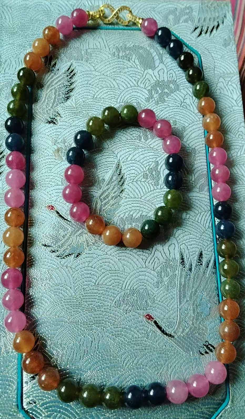 碧玺圆珠项链-国博文物