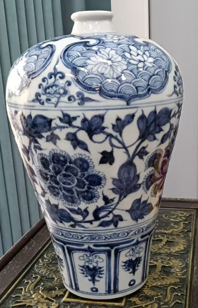 图片[1]-青花开片梅瓶-国博文物