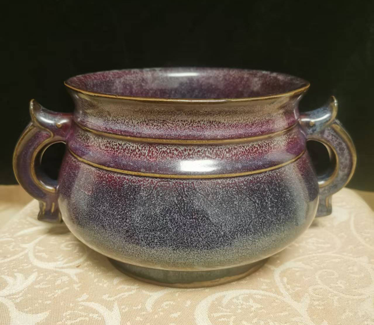 钧瓷窑变釉双耳簋式炉-国博文物