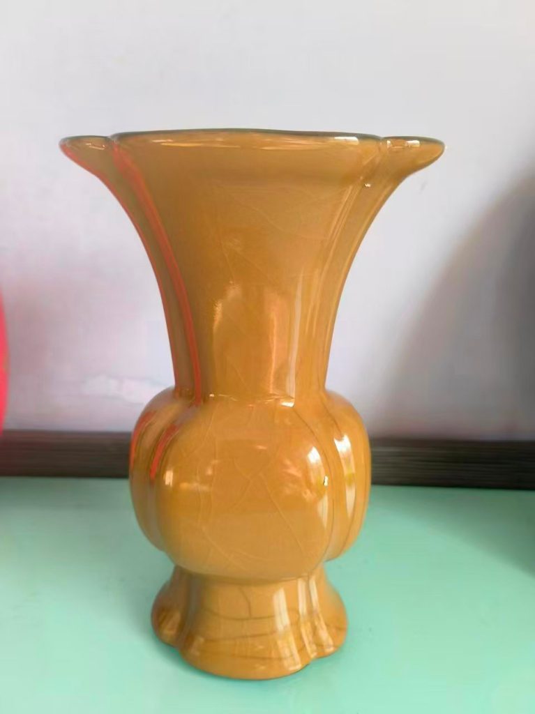 图片[1]-宋代黄釉哥窑琮式瓶-国博文物