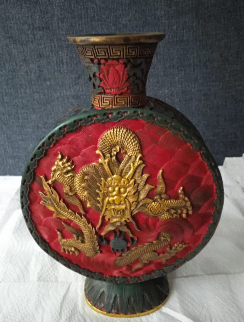 图片[1]-木花瓶-国博文物