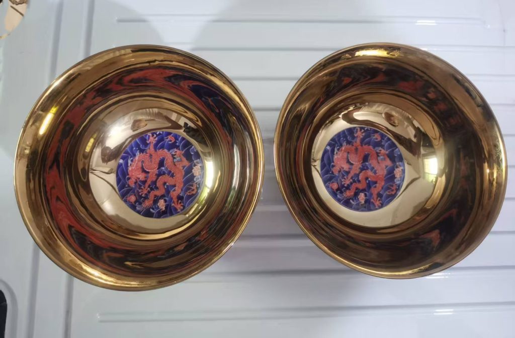 图片[1]-大清乾隆年制青花描金碗一对-国博文物