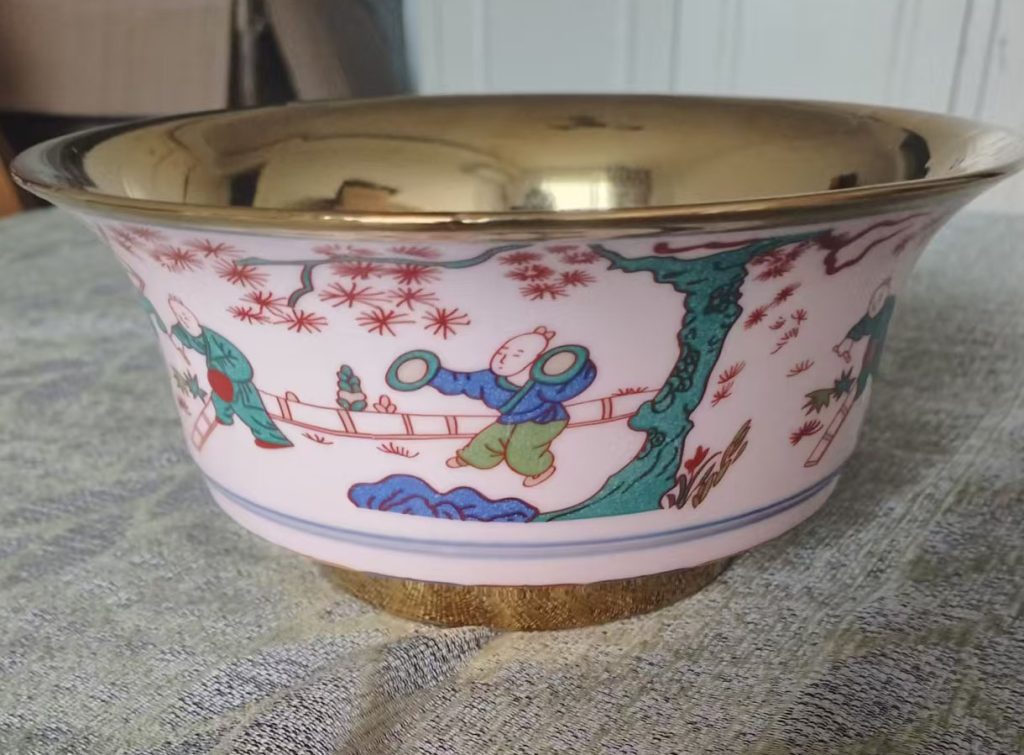 图片[1]-大明成化年制斗彩描金碗-国博文物