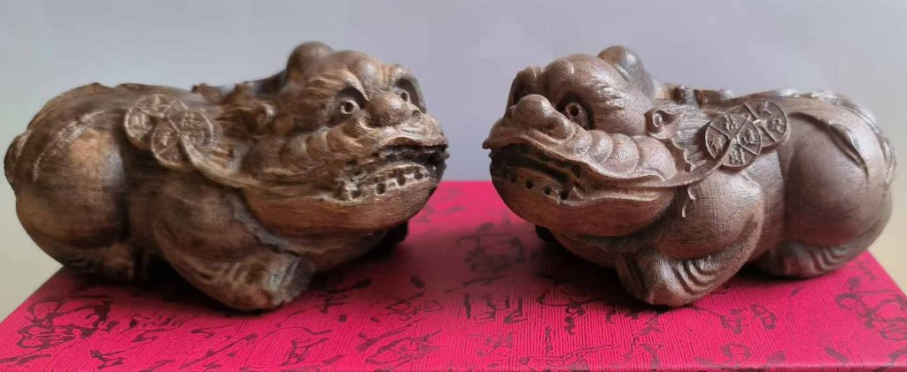 图片[1]-沉香貔貅摆件一对-国博文物