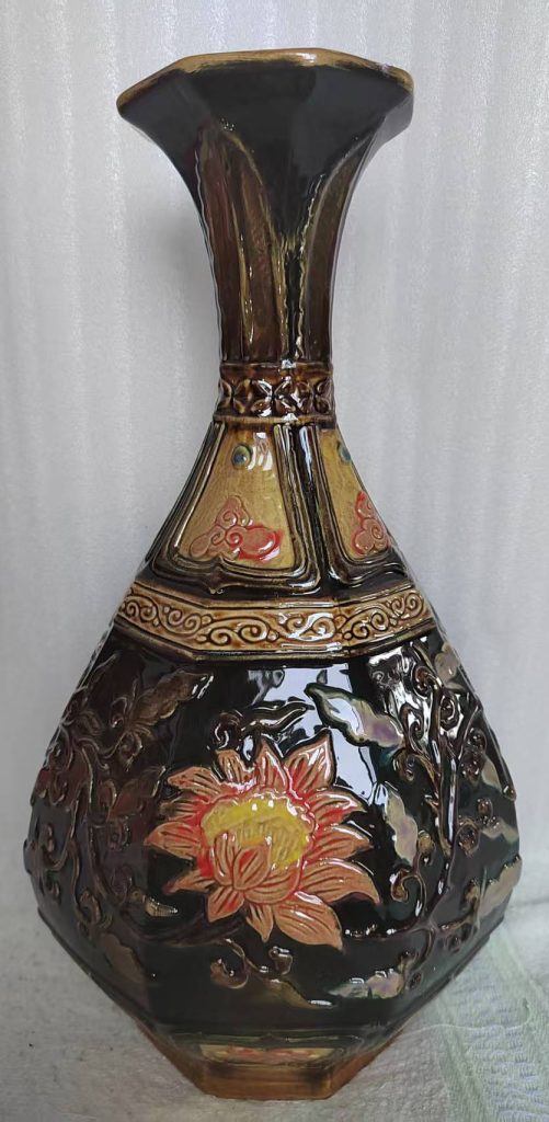 图片[1]-乾隆八棱玉壶春瓶-国博文物