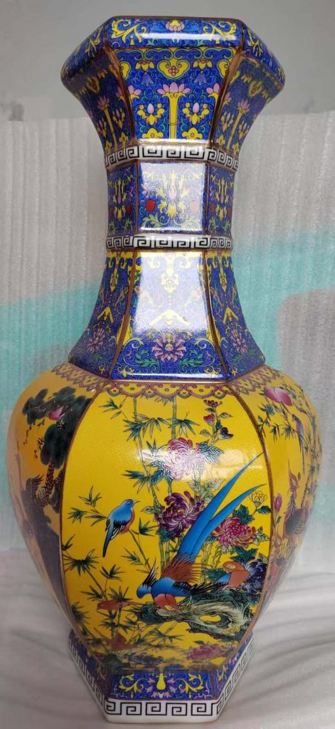 图片[1]-乾隆珐琅六方瓶-国博文物