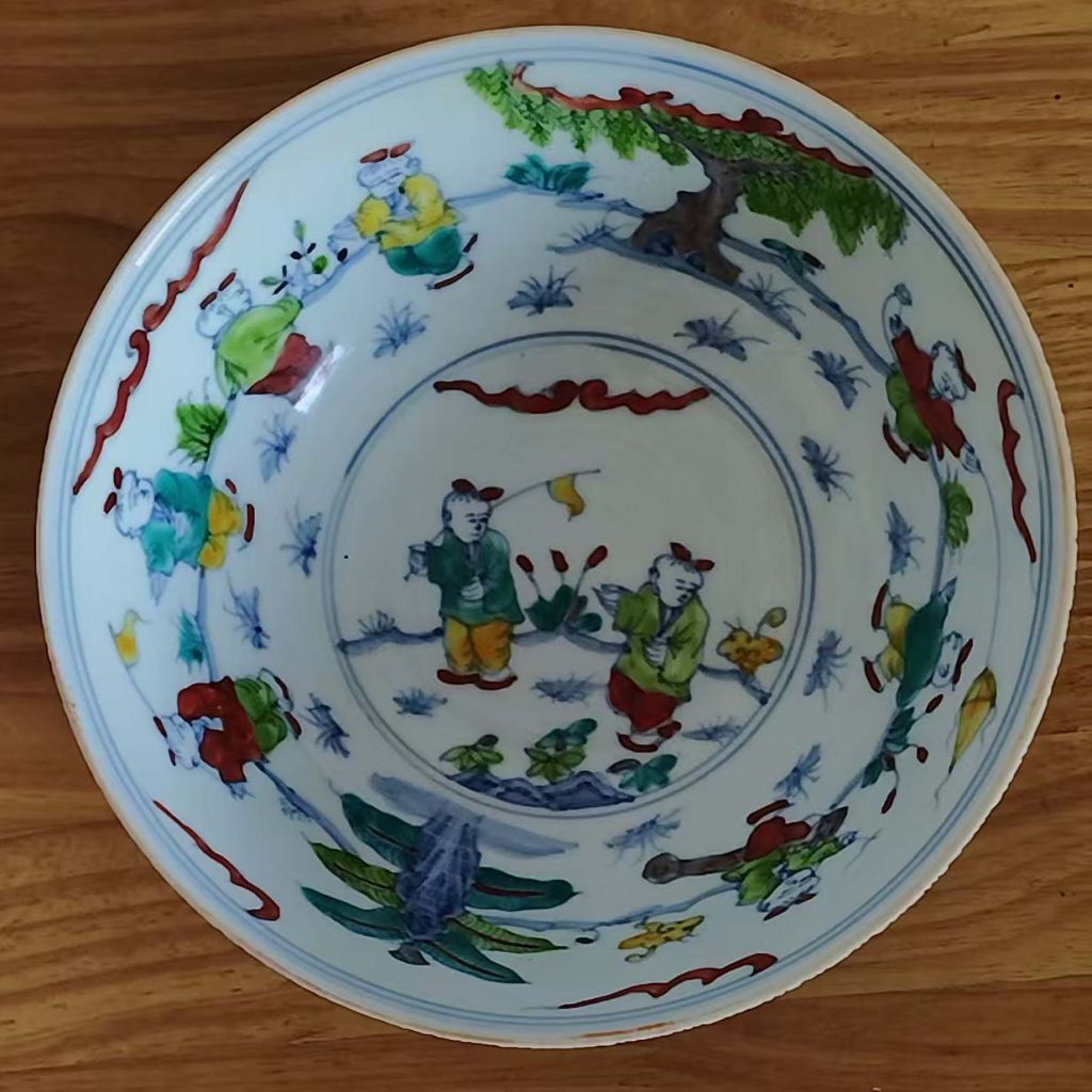 图片[1]-大明成化年制斗彩戏婴图-国博文物