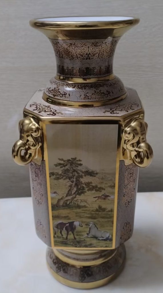 图片[1]-乾隆御制四方瓶-国博文物